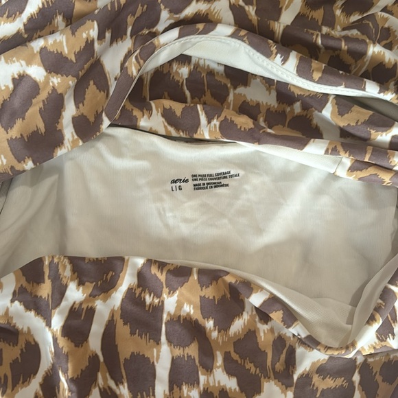 Arie one piece, leopard print, bathing suit - Picture 4 of 4